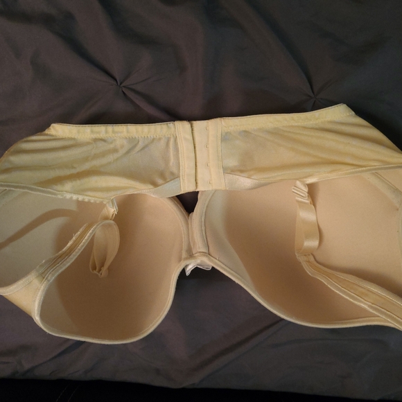 38 H padded cup bra - Picture 2 of 4
